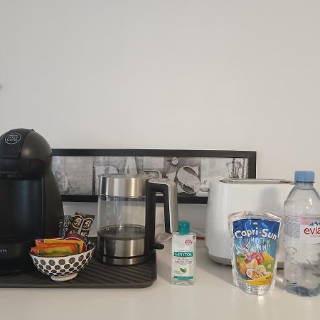 Studio Meuble A Bougival Екстер'єр фото