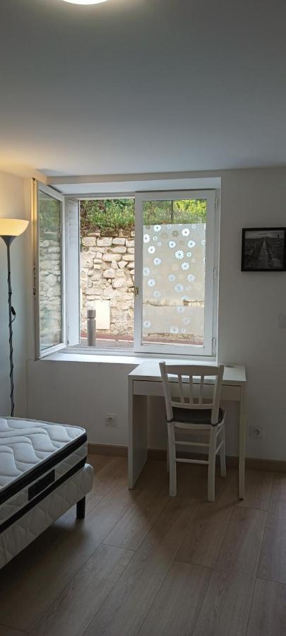 Studio Meuble A Bougival Екстер'єр фото